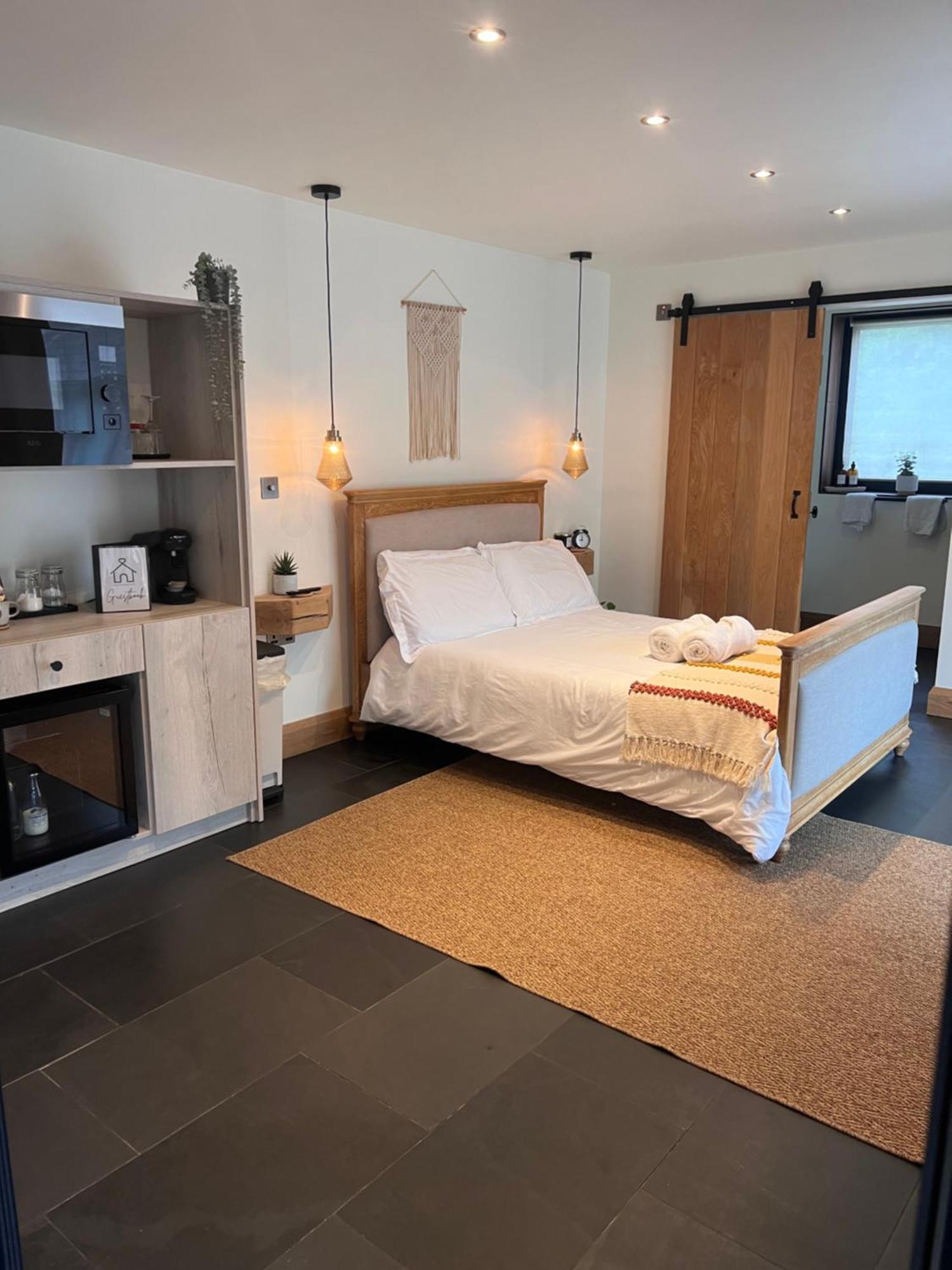 Luxury Courtyard Studio In Llangollen Exteriér fotografie